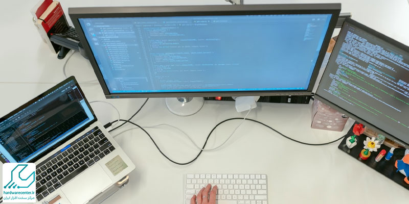 نصب-و-اجرای-نرم‌افزار-روی-کامپیوتر-برای-بازیابی-اطلاعات-دوربین-عکاسی